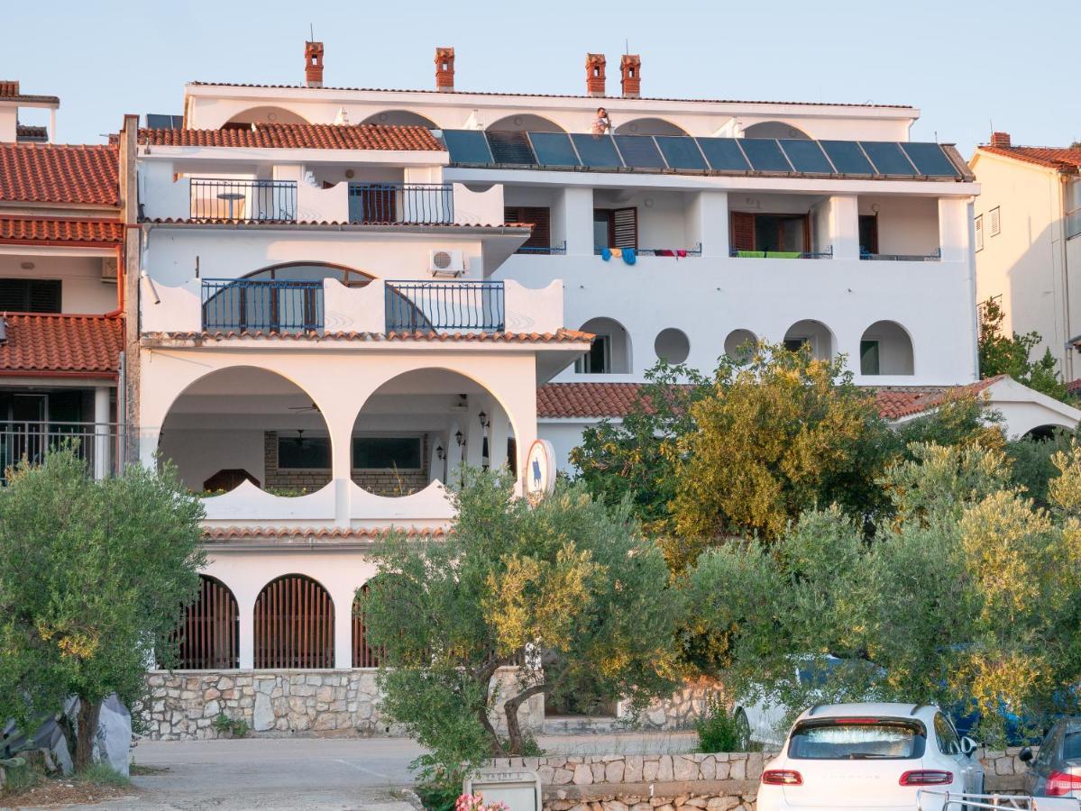 Black Pearl Tisno Exterior photo